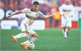  ?? MEXSPORT ?? El defensa Jesús Garza en un juego ante Xolos.