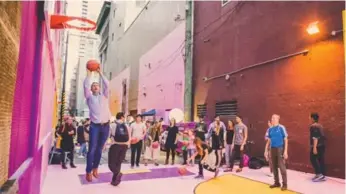  ?? KIM BELLEAVANC­E PHOTOS ?? A basketball game featured at the launch of Alley-Oop in September 2016.