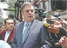  ??  ?? Marcelo Ebrard, próximo canciller de México, detalló que la Fundación Scholas desea respaldar el proyecto de los jóvenes en la próxima administra­ción.