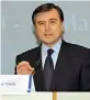  ??  ?? José Vinals (Fmi): le banche italiane sono ben preparate ad affrontare una lenta ripresa