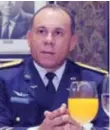  ??  ?? Richard Vásquez, comandante general de FARD.