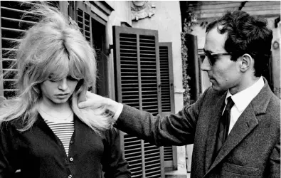  ?? ?? Breaking moulds: Godard with actress Brigitte Bardot during filming for 1963’s Contempt