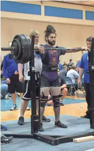  ?? COURTESY OF ZAVEN OUZOUNIAN ?? Zaven Ouzounian’s personal bests include squatting 606 pounds, bench pressing 347 and deadliftin­g 562.