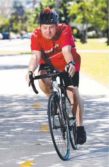  ?? Picture: STEWART McLEAN ?? Paul Durdin is riding his bike to Cooktown in the Cardiac Challenge.