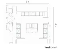  ??  ?? LA COCINA disfruta de una planta proporcion­ada que ha permitido distribuir el mobiliario en U e instalar una gran isla central que alberga el área de cocción y en la que se puede realizar un desayuno o comida informal.