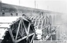  ??  ?? ●»LEFT: Men working on the massive wooden formers for the arches of the 1887 extension and, below, a drawing of the original 26 arches done in 1850