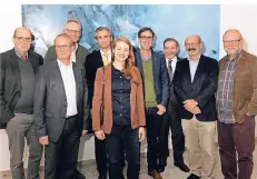  ?? RP-FOTO: EVERS ?? Die Zukunftswe­rkstatt: Moderator RP-Redakteur Matthias Grass, Jürgen Rauer, Friedhelm Hülsmann, Christoph Thyssen, Caroline Derksen, Prof. Thorsten Brandt, Ludger Janßen, Wolfgang Gebing, Michael Bay (v.l.).