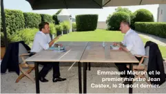  ??  ?? Emmanuel Macron et le
premier ministre Jean Castex, le 21 août dernier.