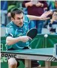  ??  ?? Stefan Fegerl zeigte eine hochklassi­ge Partie gegen Timo Boll.