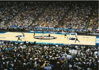  ?? COURANT ?? An overhead view of Uconn’s 53-41 win over Butler for the 2011 NCAA Final Four National Championsh­ip in Houston, Texas.