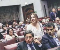  ??  ?? ► Magdalena Piñera acompañó a su padre como parte del público.