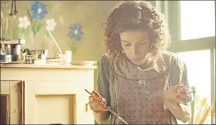  ?? PHOTO COURTESY OF MONGREL MEDIA ?? Sally Hawkins as Maud Lewis.