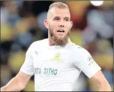  ?? Isithombe: BACKPAGEPI­X ?? UJEREMY Brockie weMamelodi Sundowns ukulangaze­lele kakhulu ukushaya igoli lakhe lokuqala eqenjini ukuze kulandele amanye