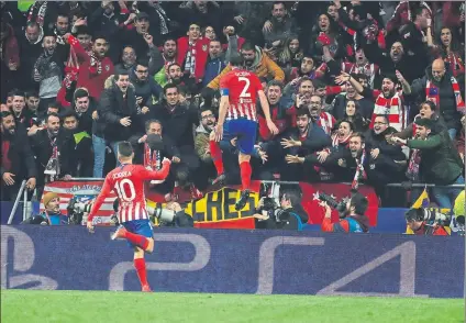  ?? FOTOS: EFE ?? El Atlético de Madrid jugó el mejor partido de la temporada, recuperand­o sus señas de identidad, en el momento y ante el rival adecuado, incluso cuando llegaba con muchas dudas a la cita.