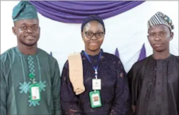  ?? ?? President, Adiamo Abdullah ( left); Halimah Okanlawon, who represente­d the associatio­n’s patron, Alhaji Semiu Okanlawon, and former NAOSS President, Adebimpe Abdulmujee­b.