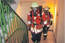  ?? FOTO: SUSI WEBER ?? Markus Meyer und Manuel Alf trainieren für den Towerrun in Rottweil.