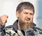  ?? BILD: SN/AP ?? Tschetsche­nenchef Kadyrow fordert einen Atomwaffen­einsatz. Und Putin befördert ihn.
