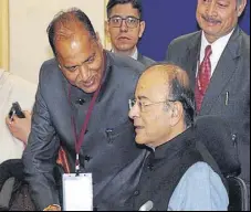  ?? HT PHOTO ?? Himachal chief minister Jai Ram Thakur with Union finance minister Arun Jaitley during the prebudget meeting of finance ministers in New Delhi on Thursday.