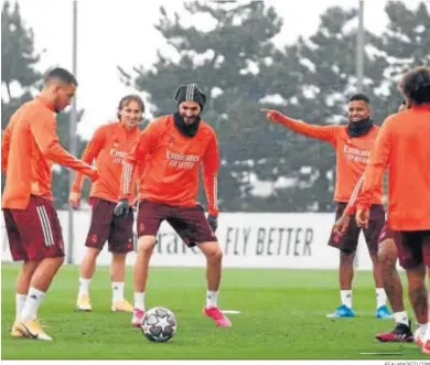  ?? REALMADRID.COM ?? Jugadores del Real Madrid en el entrenamie­nto de celebrado ayer en Valdebebas.