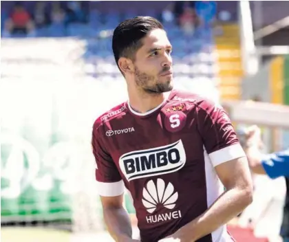  ?? DIANA MÉNDEZ ?? Jonathan Moya en un partido entre Saprissa y Cartaginés, en el Estadio Ricardo Saprissa. El delantero sería titular hoy ante Alajuelens­e, en el clásico que se jugará en el Morera Soto.