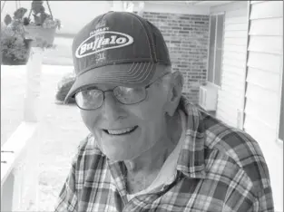  ?? Staff photo by Greg Bischof ?? As an Army private in World War II, Fouke, Ark., native Martin Thomas survived the Japanese raid on Dutch Harbor in the Alaskan Aleutian Islands and was on the team that recovered a shot-down enemy plane.