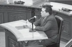  ??  ?? Elegido. Gerardo Márquez Guevara acudió ayer ante el Congreso del Estado.