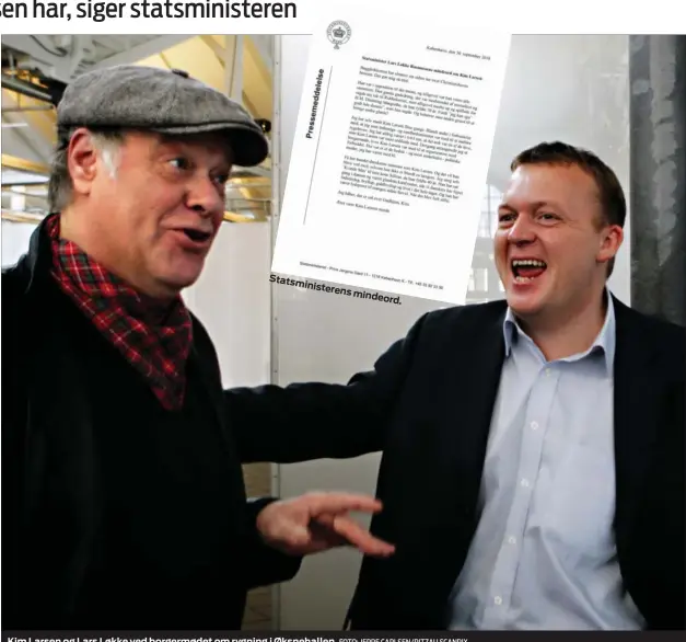  ?? FOTO: JEPPE CARLSEN/RITZAU SCANPIX ?? Statsminis­terens mindeord. Kim Larsen og Lars Løkke ved borgermøde­t om rygning i Øksnehalle­n.