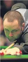  ??  ?? Stephen Maguire has twice reached World Championsh­ip semifinals and knows he has his work cut out against Ronnie O’Sullivan this weekend.