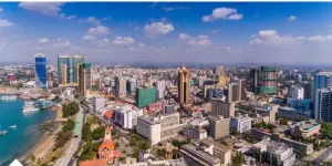  ??  ?? Dar es Salaam’s skyline; image courtesy of MH Skypixel, Moiz Hussein