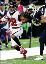  ?? CURTIS COMPTON/ CCOMPTON@AJC. COM ?? With wide receiver Taylor Gabriel (left) lost in free agency to the Bears and Julio Jones not getting any younger, the need for the Falcons to address the position in next week’s NFL Draft becomes more acute. NFL DRAFT April 26-28 Arlington, Texas,...