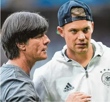  ?? Archivbild: Witters ?? Joachim Löw hat Manuel Neuer eine Einsatzgar­antie ausgestell­t. Und das, obwohl der Torwart das letzte Mal im September 2017 ein Spiel absolviert hat.