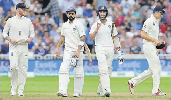  ?? AP PHOTO ?? The Indian batting, led by Virat Kohli and Cheteshwar Pujara, will have to contend with Mitchell Starc &amp; Co on Australia’s bouncy pitches.