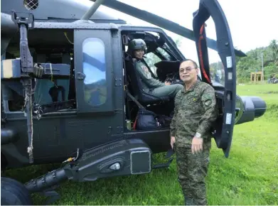  ?? PHOTOGRAPH COURTESY OF PHILIPPINE AIRFORCE ?? Women air power An all-female pilot of the S70i Black Hawk helicopter transporte­d the Chief of Staff, AFP Gen. Andres C Centino PA, during his visit to the combat areas in the province of Samar, Saturday, 25 March.