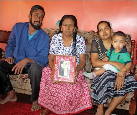  ?? Photo: Wati Talebula ?? From left: Mohammed Munir, wife of the late Ajodhya Prasad - Krishna Pati with daughter-in-law Hem Lata and grandson Vinayak Ganeshwar Prasad at their residence in Waidamudam­u Settlement, Nausori on September 17, 2018.