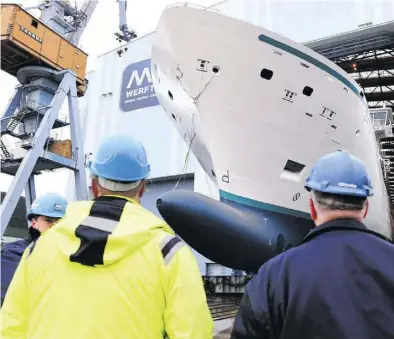  ?? DPA-BILD: SAUER ?? Beeindruck­end: Schiffbau in Deutschlan­d (hier: MV Werft/Stralsund).