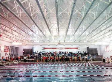  ?? JAMES BEAVER — FOR MEDIA NEWS GROUP ?? Souderton was packed when Pennridge came for a swimming and diving competitio­n.