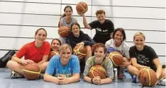  ?? Foto: TSVD ?? Die ersten Damen für die neue Diedorfer Basketball­mannschaft haben sich schon ge funden. Tina Schüssler (oben rechts) hofft auf weitere Neuzugänge.