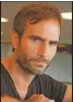 Guerra flotante | Perfil (Domingo) | PressReade­r