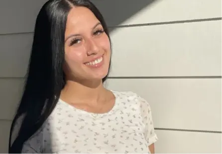  ?? ECAPTURA DE PANTALLA ?? Daniska Sibaja fue hallada muerta el viernes pasado en su apartament­o en Knoxville, Tennessee. La joven terminó el colegio en Costa Rica y se marchó a EE. UU. para vivir con su mamá.