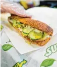  ?? Foto: dpa ?? In den USA werden die Sandwiches gera de zu Niedrigpre­isen verkauft.