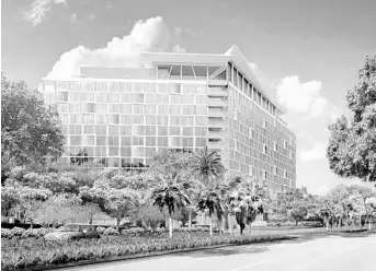  ?? COURTESY OF TISHMAN AND MET LIFE INVESTMENT MANAGEMENT ?? The planned third tower at Walt Disney World Swan and Dolphin Resort will include 14 stories, with 349 guest rooms.