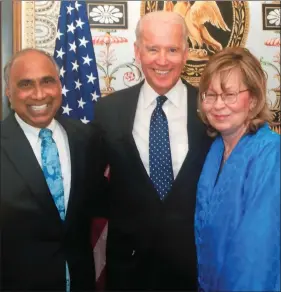  ??  ?? Indian origin top fundraiser Frank Islam and his wife Debbie Driesman with Democratic Presidenti­al candidate Joe Biden.