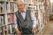 ?? FOTO: BAUER ?? Der schweizeri­sche Schriftste­ller Peter Bichsel (82) im Heine-Haus.