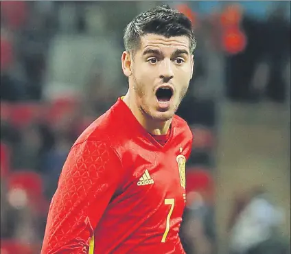  ?? FOTO: EFE ?? Morata volvió lesionado de la selección española El delantero del Real Madrid se retiró con molestias en el partido ante Macedonia