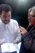  ??  ?? Vicepremie­r Matteo Salvini co Patrizio Miatello dell’associazio­ne Ezzelino da Onara