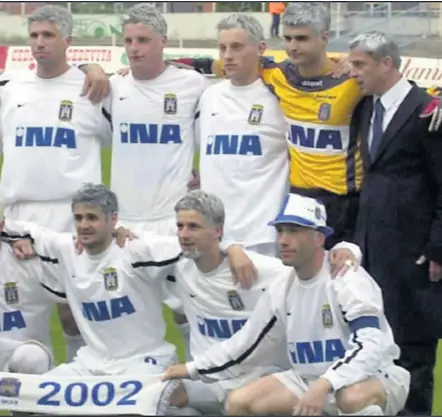  ??  ?? Šampioni iz 2002. godine Zagreb je pod vodstvom Kranjčara, s Olićem, Lovrekom... prije 16 godina bio prvak