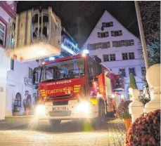  ?? FOTO: ARCHIV/ WARNACK ?? Für ihre Einsätze, aber auch für Lehrgänge und Probenarbe­it werden ehrenamtli­che Feuerwehrm­itglieder entschädig­t.