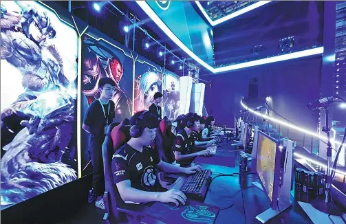  ?? PROVIDED TO CHINA DAILY ?? E-sports competitio­ns, boasting sleek production values, have been drawing tens of thousands of spectators to venues around the country, not to mention generating billions of views online, as the industry goes from strength to strength.