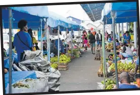 ?? Picture: ANASEINI DIMATE ?? It was a busy morning yesterday at the Suva Municipal Market.