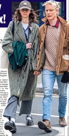  ?? ?? HAND IN HAND: Looking windswept, Freddie Fox steps out with his longstandi­ng girlfriend Tanya Reynolds